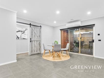 117 Waverley Park Drive, Cranbourne North - Thumbnail 7