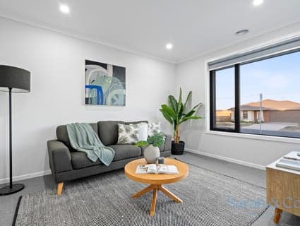 348 Charlemont Road, Armstrong Creek - Thumbnail 4
