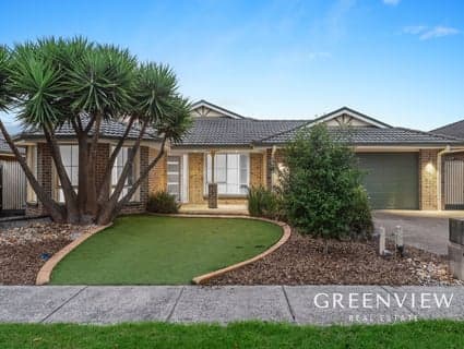 33 Charlbury Crescent, Cranbourne North - Thumbnail 2