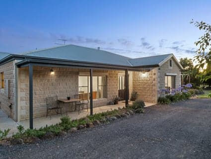 13 Bates Court, Batesford - Thumbnail 5