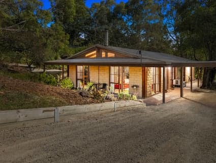21 Omonia Drive, Badger Creek - Thumbnail 2