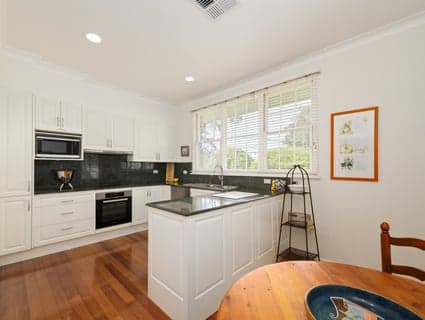 10 Lowry Crescent, St Ives - Thumbnail 5