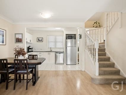 8/95 Berry Street, Spring Hill - Thumbnail 4