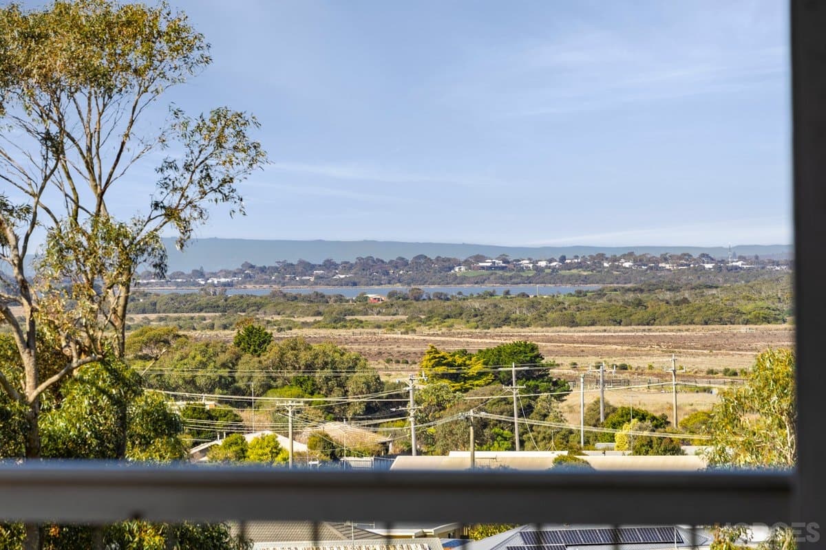 38 Sunset Strip, Ocean Grove, VIC, 3226, Ocean Grove - Thumbnail 2