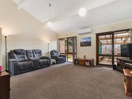 1/17-19 Heatherhill Road, Frankston - Thumbnail 4