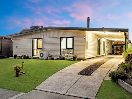 12 Chicquita Avenue, Seaford - Thumbnail 2