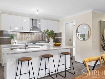 25 Cazaly Way, Cranbourne West - Thumbnail 4