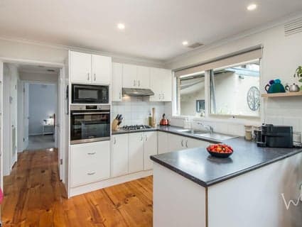 7 Grandview Road, Belgrave Heights - Thumbnail 2