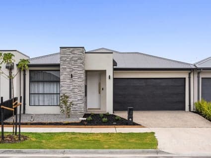 10 Pitchstone Circuit, Epping - Image 1