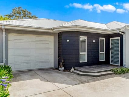 3/4 Station Crescent, Baxter - Thumbnail 2