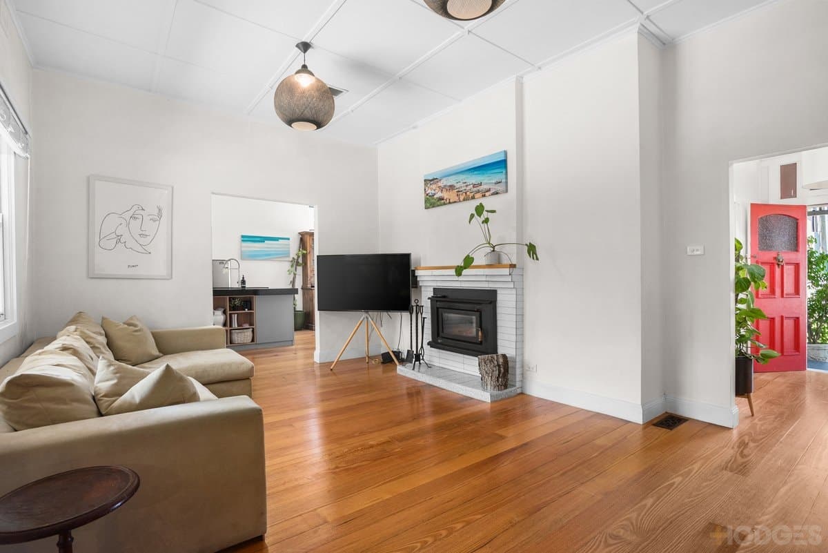 15 Riviera Street, Mentone, VIC, 3194, Mentone - Thumbnail 3