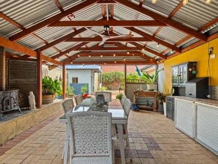 2 First Avenue, Mandurah - Image 1