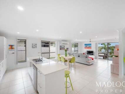 27 Briffney Street, Kirkwood - Thumbnail 2