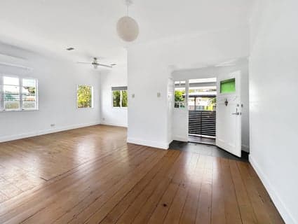 13 Montrose  Street, Beerwah - Thumbnail 3