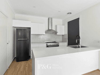 97 Lynbrook Boulevard, Lynbrook - Thumbnail 2