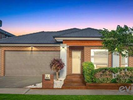 10 Stately Avenue, Wyndham Vale - Image 1