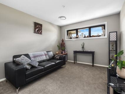 10 Grand Parade, Rutherford - Thumbnail 7