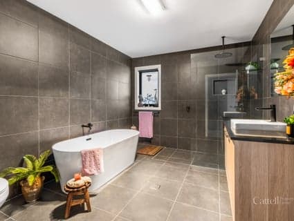 10 Grand Parade, Rutherford - Thumbnail 8
