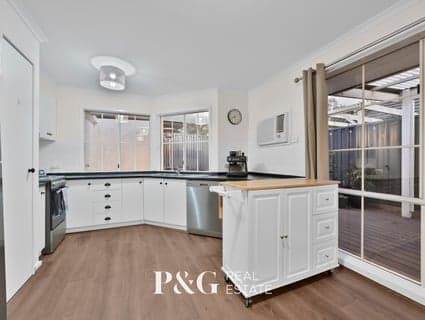 42 Coowarra Way, Berwick - Thumbnail 3