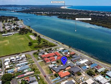 2/8 Galgabba Street, Swansea - Image 1
