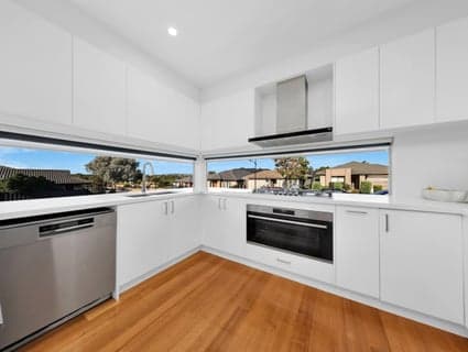 404, Craigieburn - Thumbnail 3