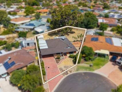 12 Olinda Court, Greenfields - Image 1