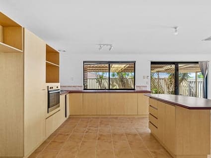 12 Olinda Court, Greenfields - Thumbnail 6