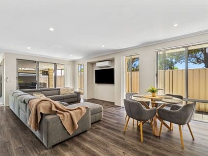 7 Breezy Way, Meadow Springs - Thumbnail 6