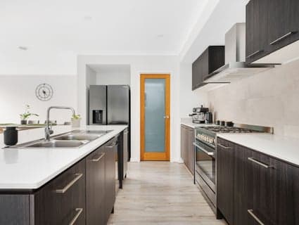 10 Sumar Drive, Craigieburn - Thumbnail 5