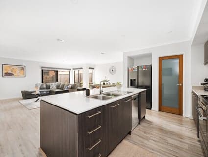 10 Sumar Drive, Craigieburn - Thumbnail 6