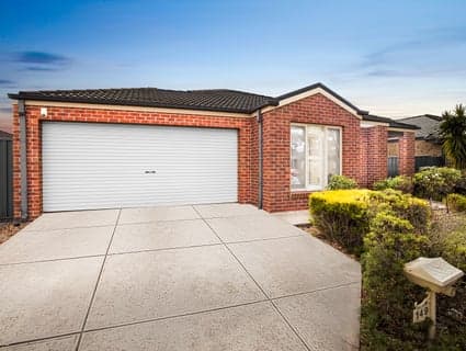 149 Eureka Drive, Manor Lakes - Thumbnail 2