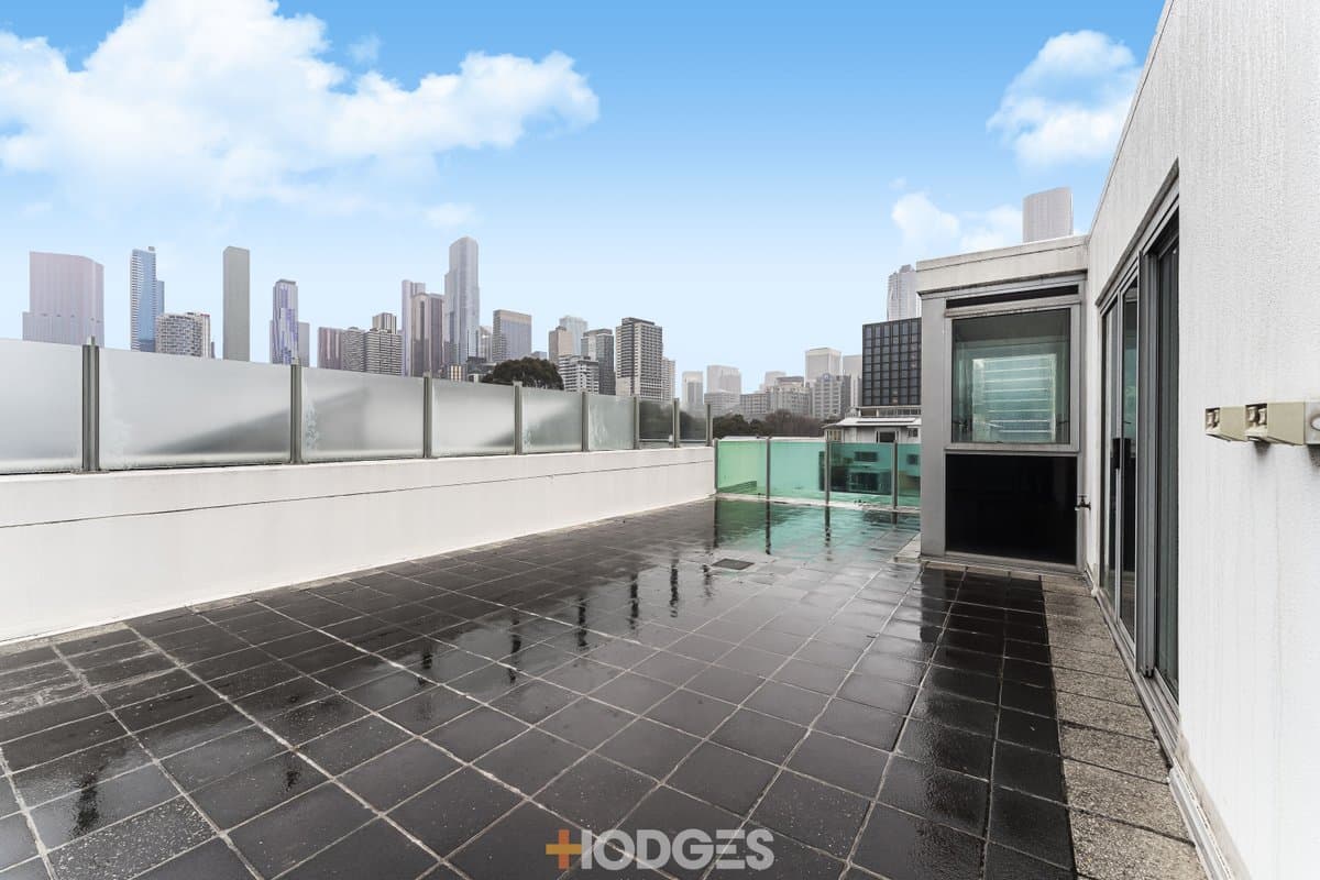 601 / 118 Dudley Street, West Melbourne, VIC, 3003, West Melbourne - Image 1