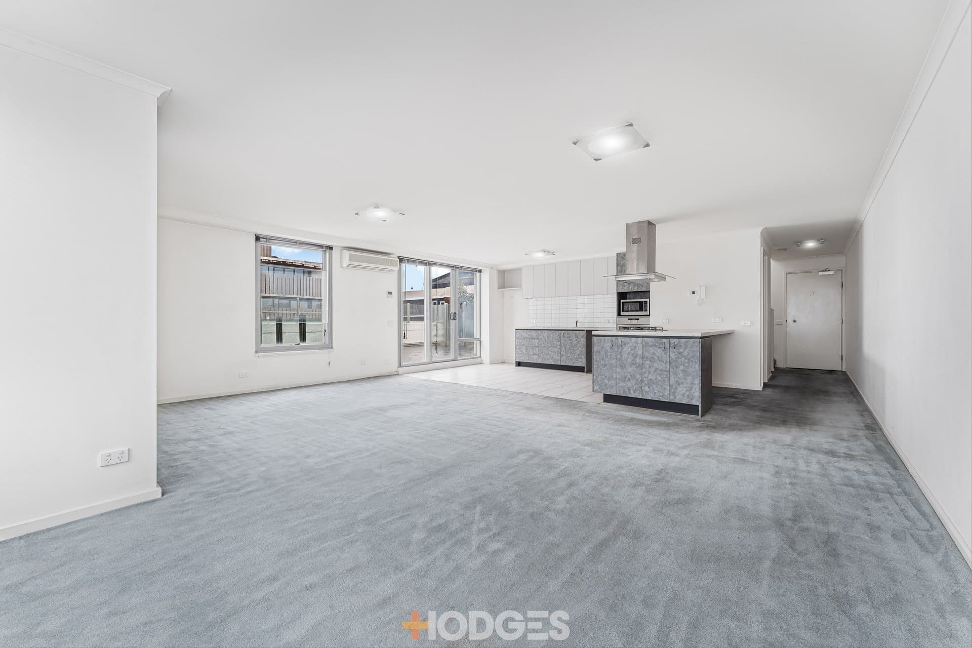 601 / 118 Dudley Street, West Melbourne, VIC, 3003, West Melbourne - Thumbnail 2