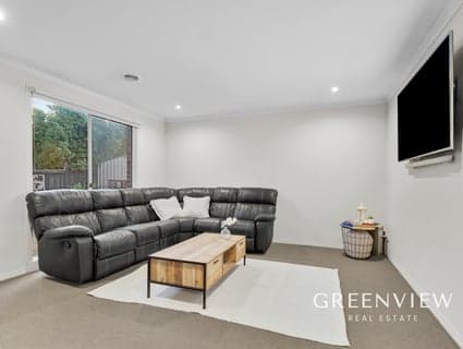 13 Charlbury Crescent, Cranbourne North - Thumbnail 7