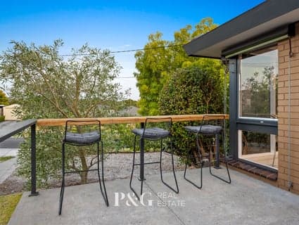 5 Mustang Avenue, Narre Warren - Thumbnail 2