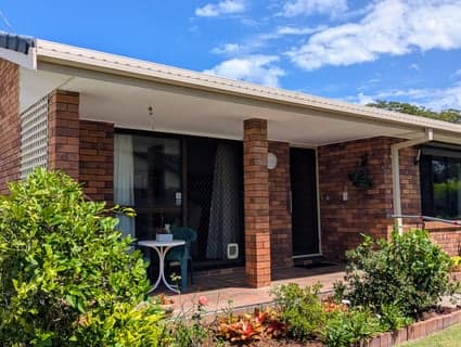 1/11 Lakes Drive, Tweed Heads West - Image 1