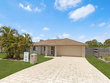 8 Peat Court, Nikenbah - Thumbnail 2