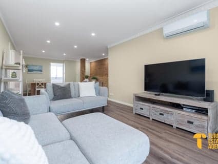 6/1 Marcus Avenue, Booragoon - Thumbnail 2