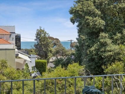 2/21-23 Tiuna Grove, Elwood - Thumbnail 3