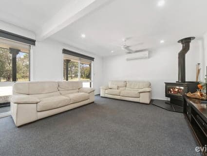 10 Maywood Road, Cranbourne South - Thumbnail 3