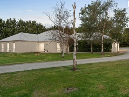 9 Pinehill Drive, Pakenham - Thumbnail 3