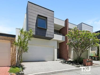 21A Easton Lane, Doubleview - Image 1