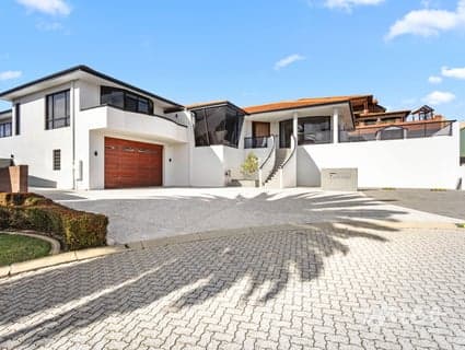 7 Atwick Place, Coogee - Image 1