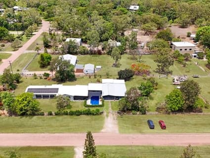 2 Bottlebrush Court, Nome - Image 1