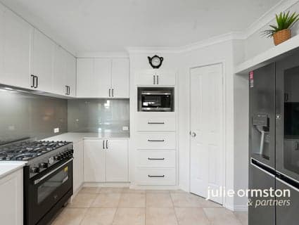 14 Narran Close, Edgewater - Thumbnail 3