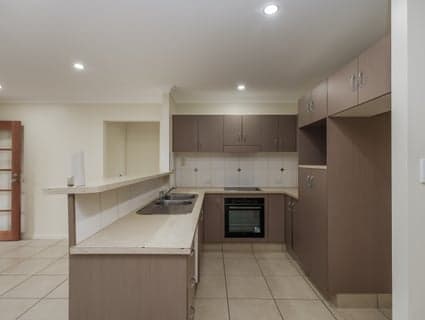 30A Sherriff Street, Hermit Park - Thumbnail 4