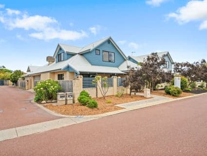 24 Carnarvon Way, Erskine - Thumbnail 3