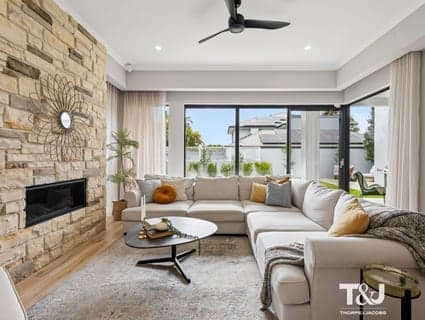 164 Rochdale Road, Mount Claremont - Image 1