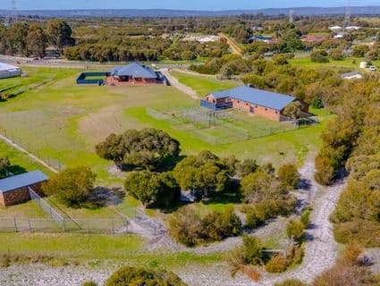 121 Greyhound Retreat, Nambeelup - Thumbnail 3