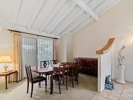 2 Dean Close, Halls Head - Thumbnail 7